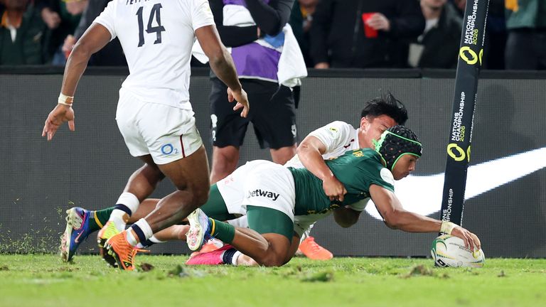 Kurt-Lee Arendse put South Africa 17-0 up inside 12 minutes