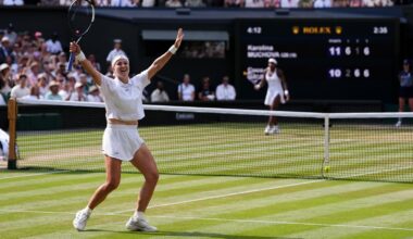 Karolina Muchova beats Coco Gauff to reach Wimbledon final