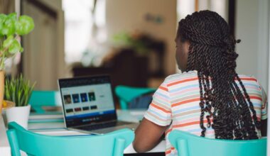 Rise of student entrepreneurs puts parents in dilemma