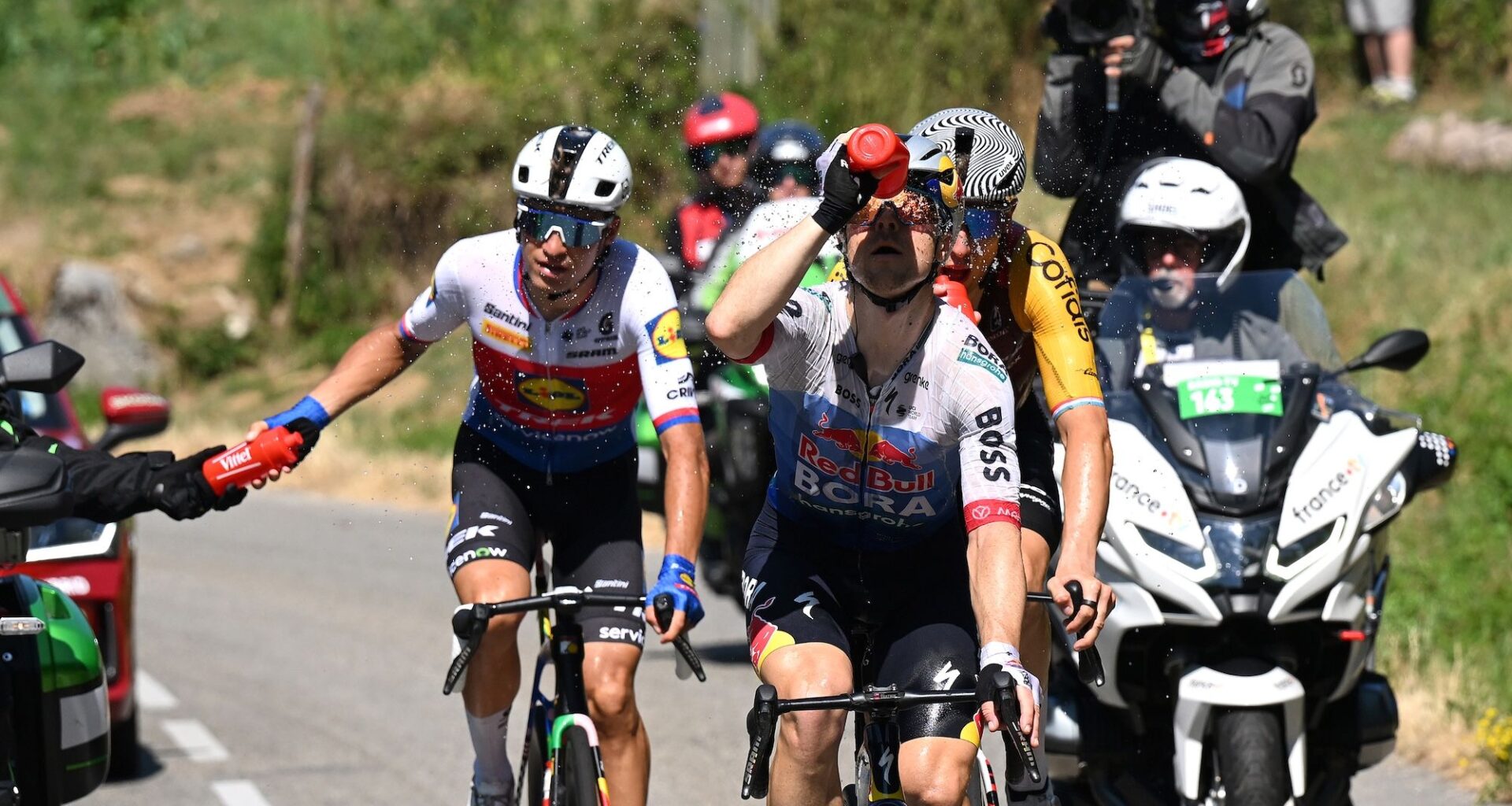 Why going in the breakaway is actually a crafty way to beat the heat at the Tour de France