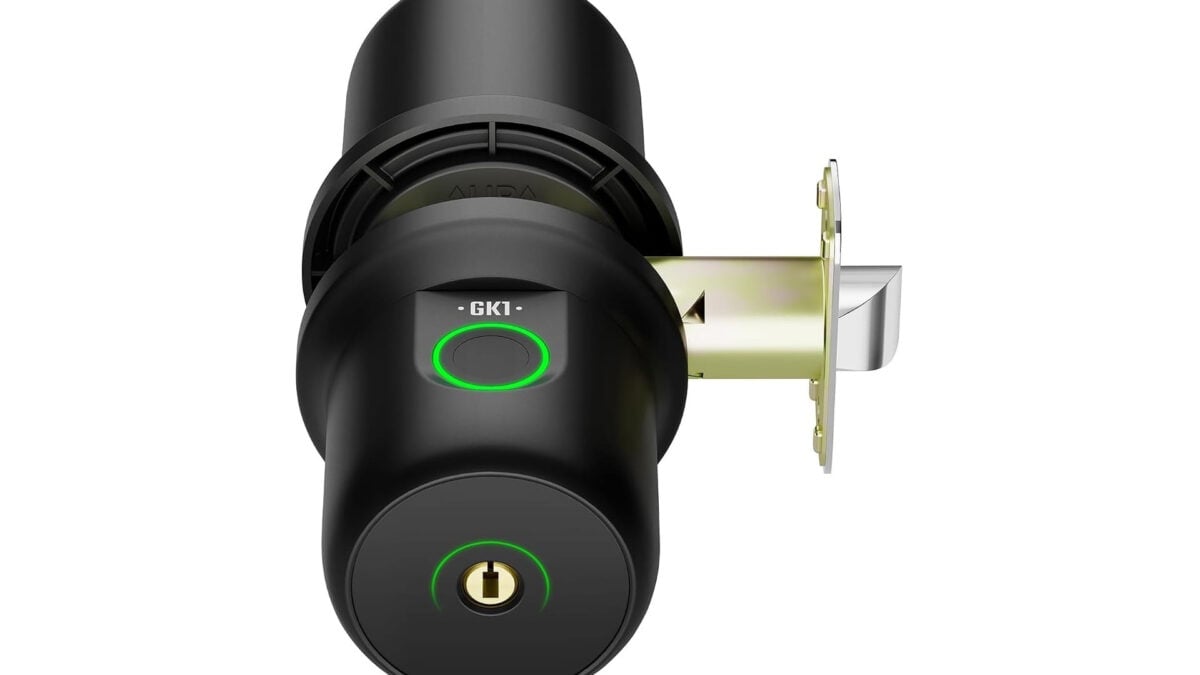 This Smart Door Knob With Fingerprint Reader Keeps Your Kids Out of Your Office