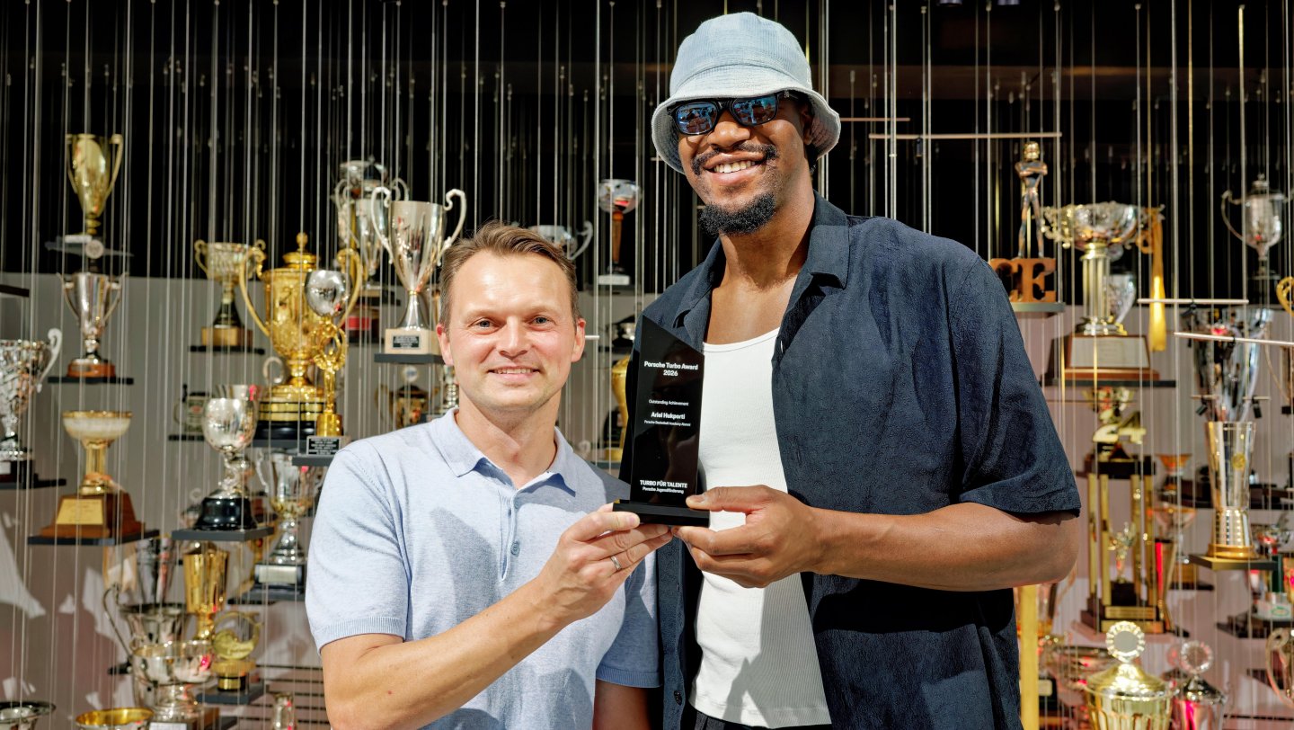 Marc Lieb, Team Lead Sports Communications, Ariel Hukporti, NBA Champion, Porsche Museum, 2026, Porsche AG
