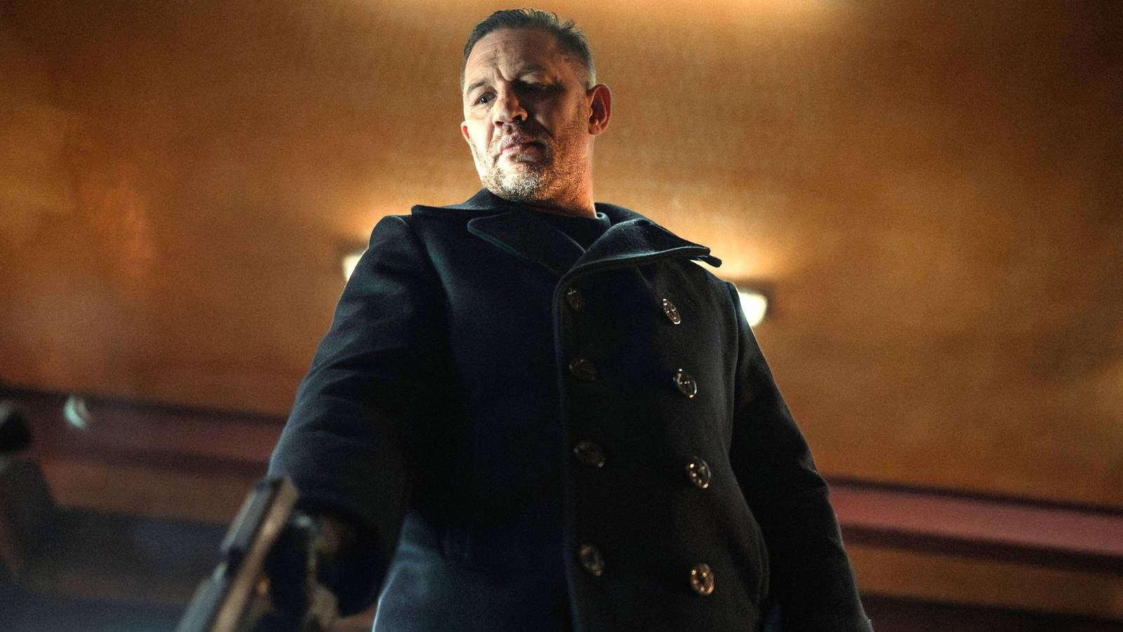 Guy Ritchie and Tom Hardy's Hit Crime Series Is Officially Taking Over Netflix