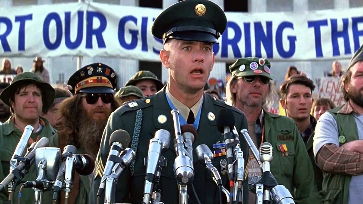 tom hanks in forrest gump