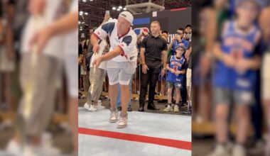 Gronkowski, Sabathia show off NHL skills at Fanatics Fest