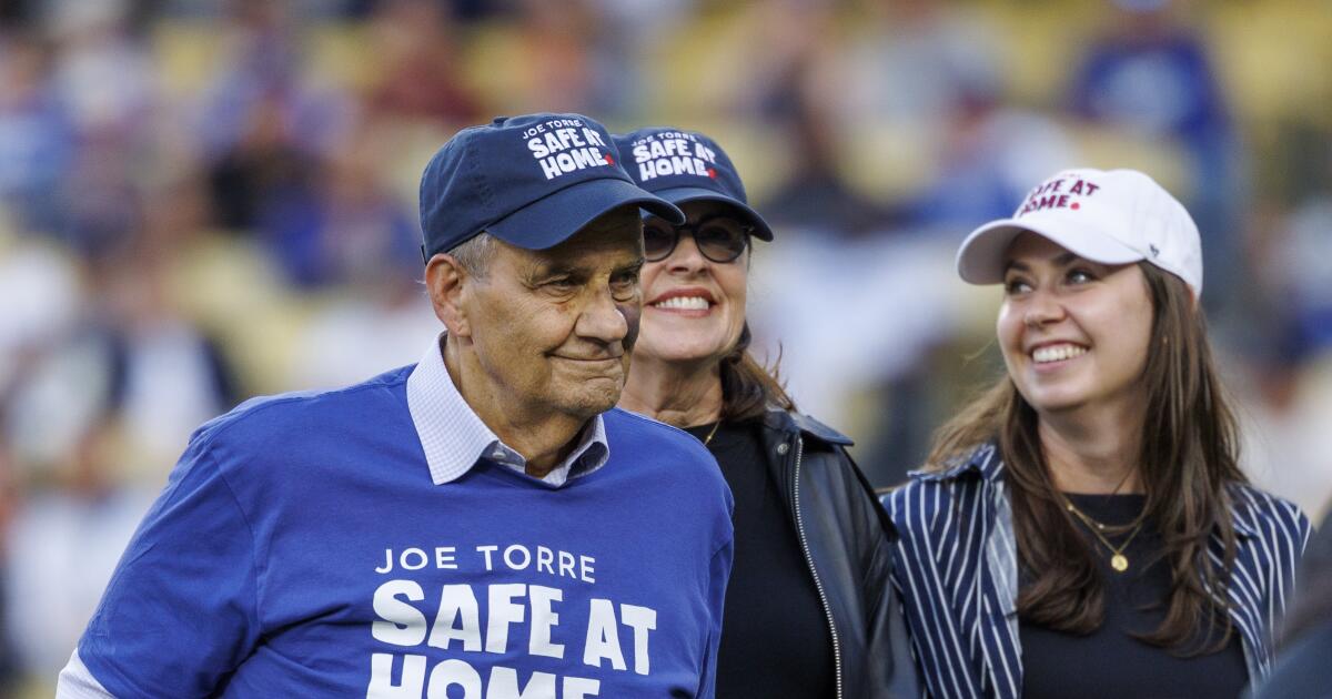 Hall of Famer Joe Torre passionate about going to bat for kids