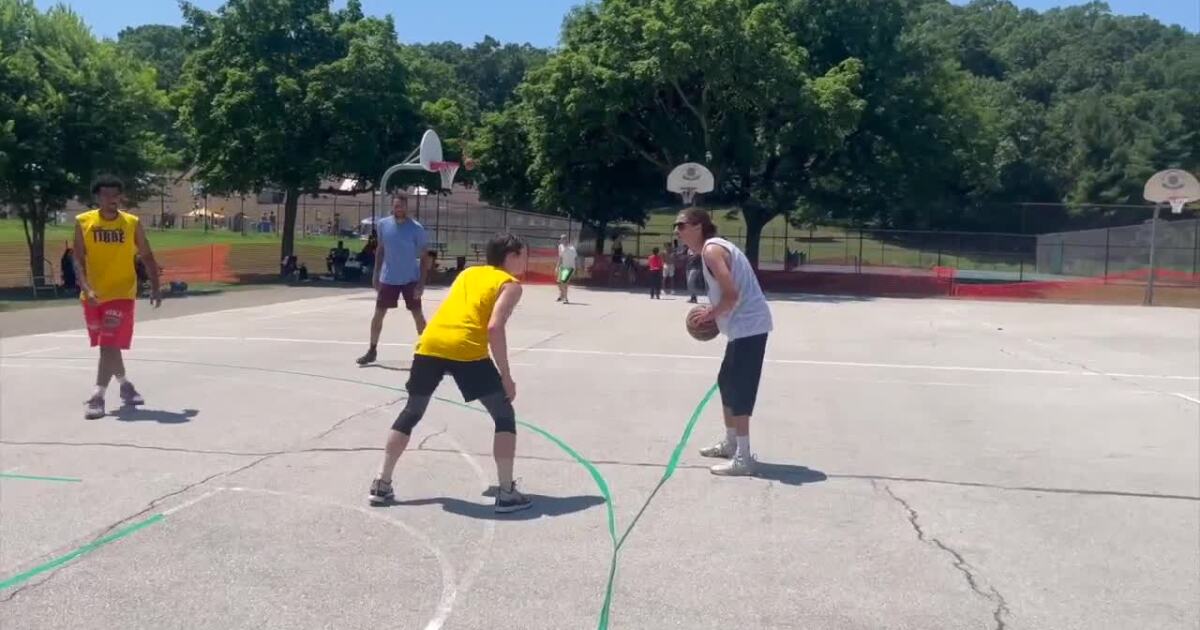 Dozens of teams compete at first-ever West Side basketball tournament