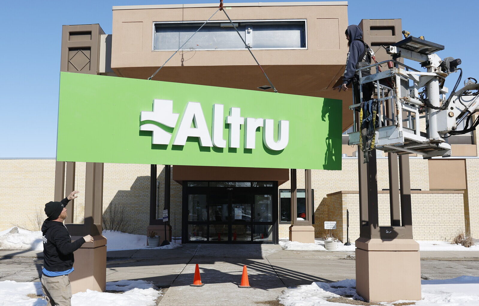 No timeline on Altru's prospective acquisition of Bismarck hospital and others, but there are developments - Grand Forks Herald