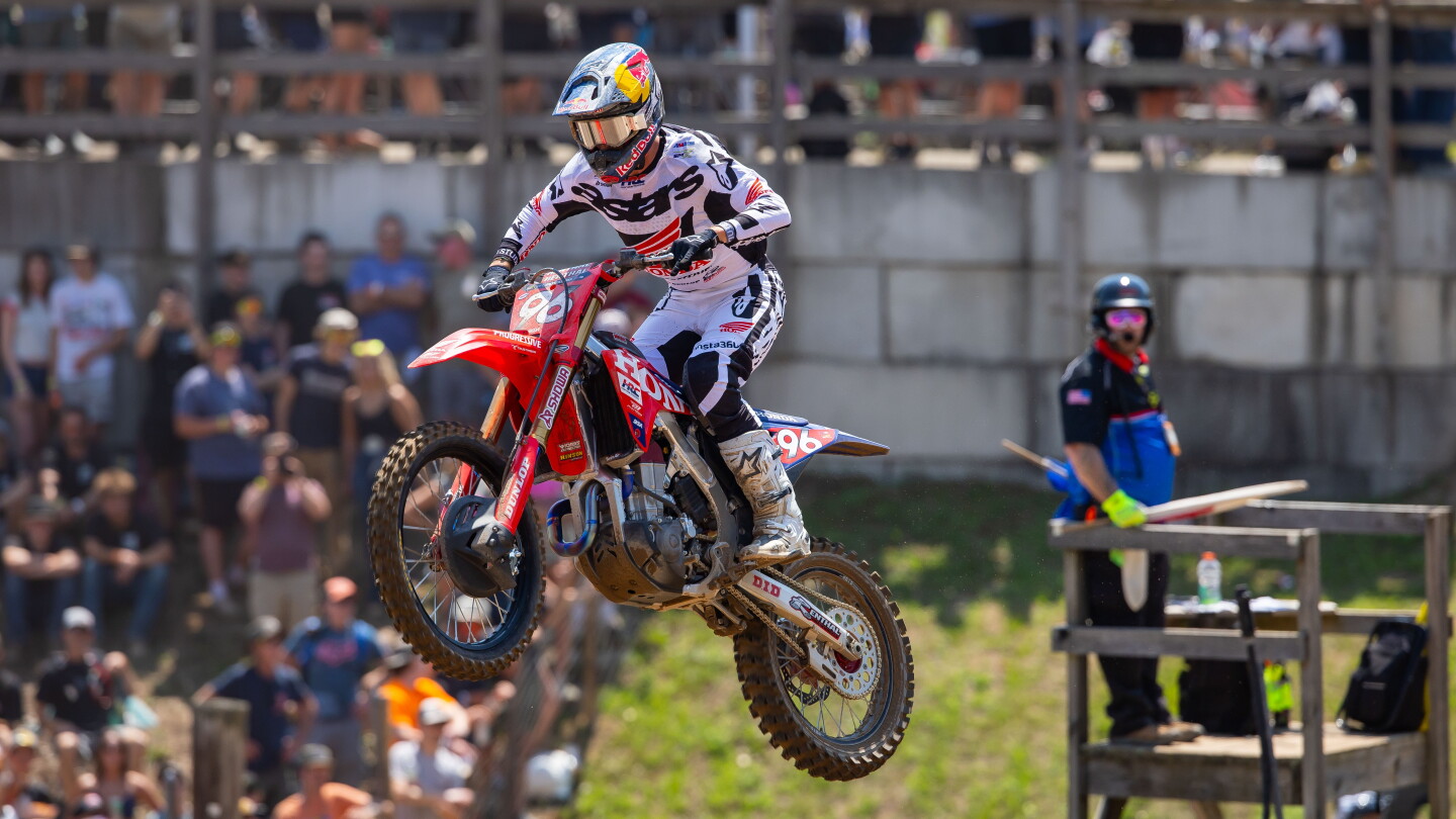 Hunter Lawrence wins Spring Creek 450 Moto 2 and overall after Jett Lawrence crash