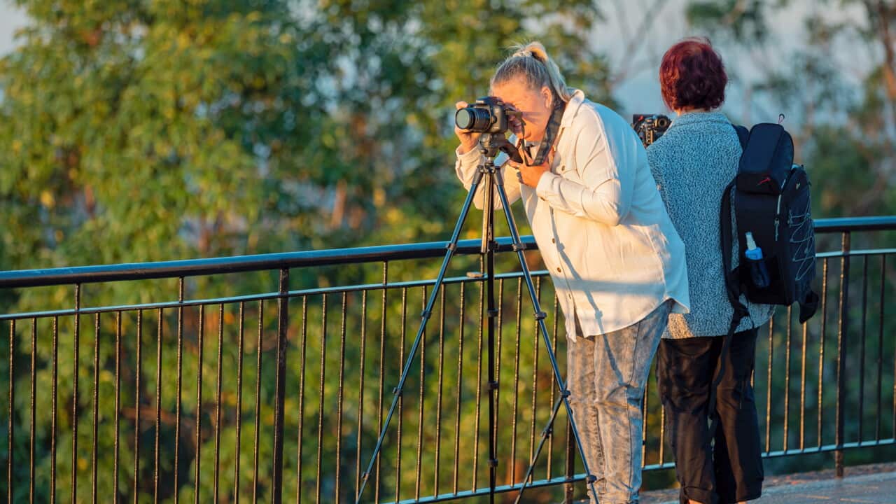 What are the rules for taking photos in Australia?