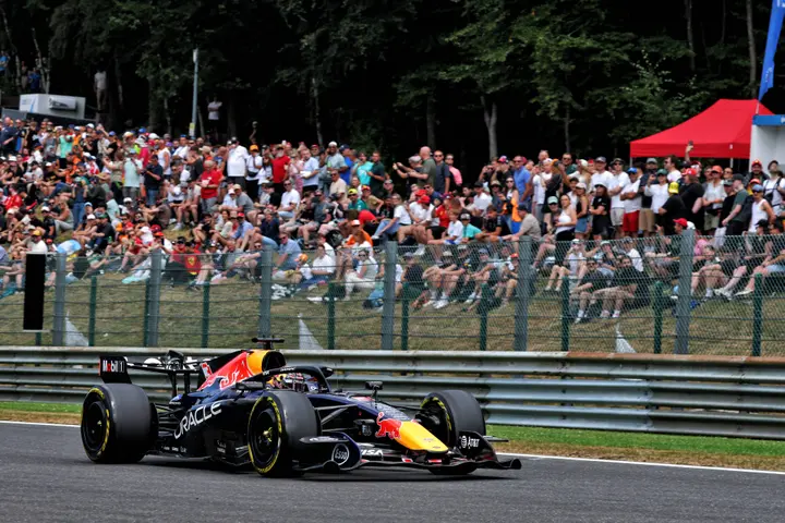 Verstappen-red-bull-rbr-jpg