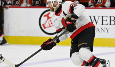 PHILADELPHIA , PA - FEBRUARY 05: Ottawa Senators right wing Claude Giroux #28 looks to pass during the game between the Ottawa Senators and the Philadelphia Flyers on February 5th, 2026 at the Xfinity Mobile Arena in Philadelphia, PA.