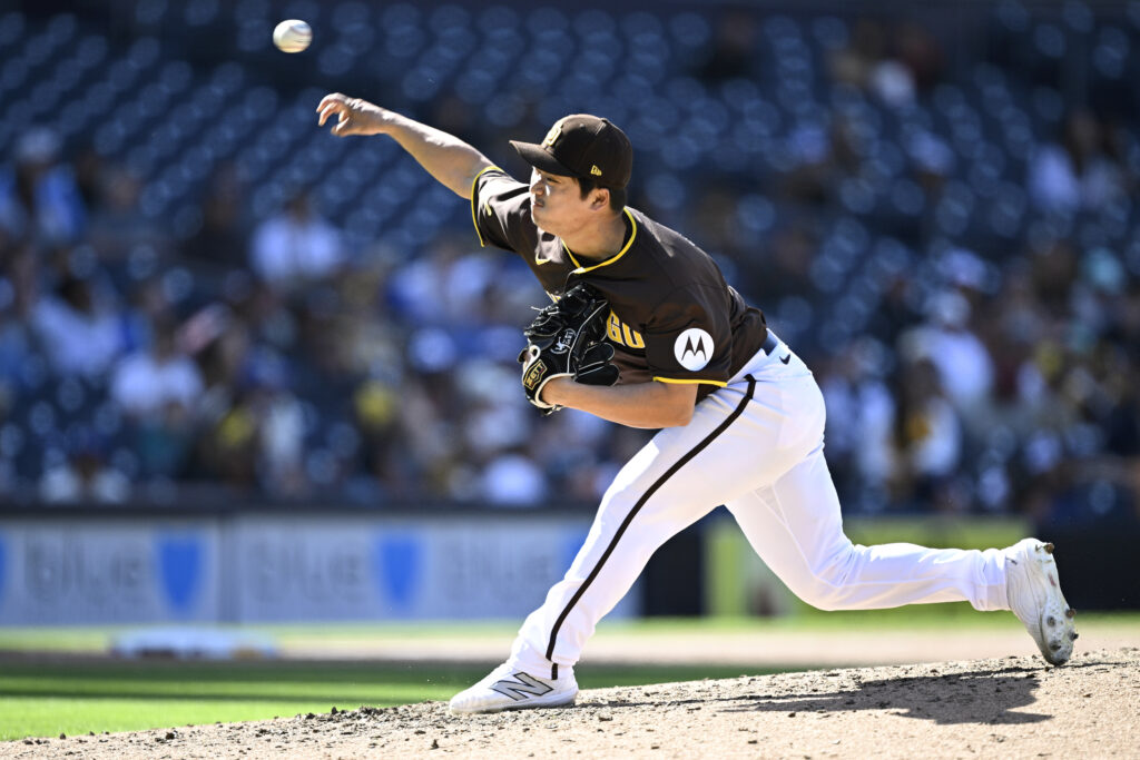 Tigers Trade Woo-Suk Go To Twins For Cash Considerations