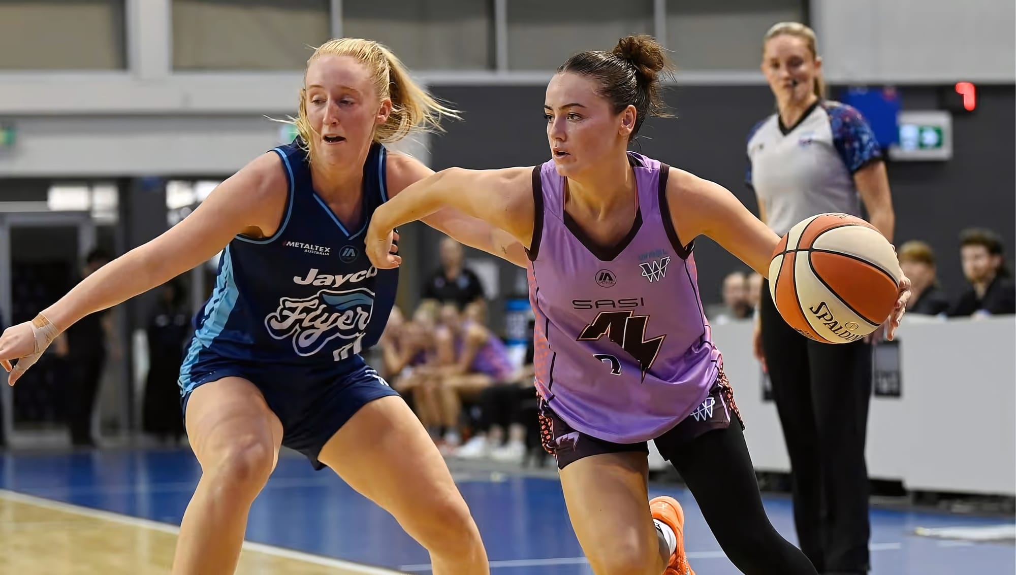 Dallas Loughridge in action for Adelaide Lightning during her breakout 2025–26 WNBL season.