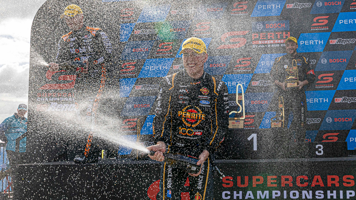 Grove Racing, Matt Payne on cusp of Supercars Repco Sprint Cup trophy win