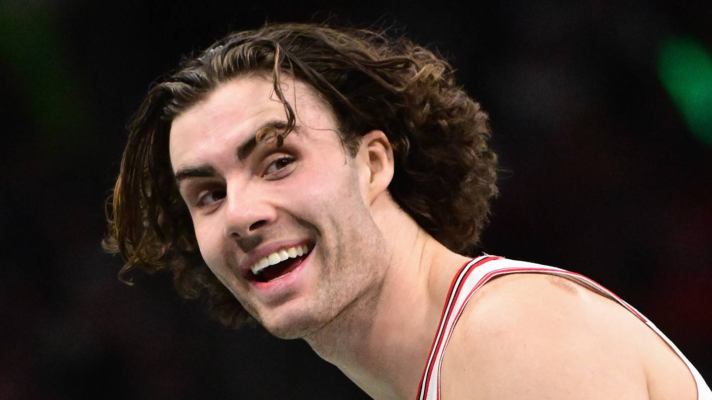 Nov 7, 2025; Milwaukee, Wisconsin, USA; Chicago Bulls guard Josh Giddey (3) reacts in the 3rd quarter against the Milwaukee Bucks at Fiserv Forum. Mandatory Credit: Benny Sieu-Imagn Images