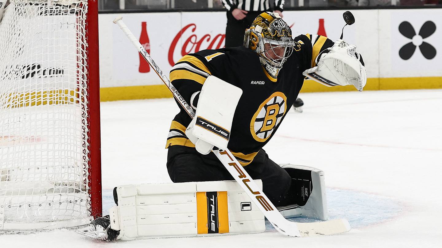Jeremy Swayman Makes NHL Network's Top 10 Goalies List