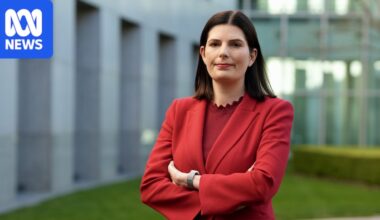 Marielle Smith opens up about postpartum anxiety as she pushes for health inquiry