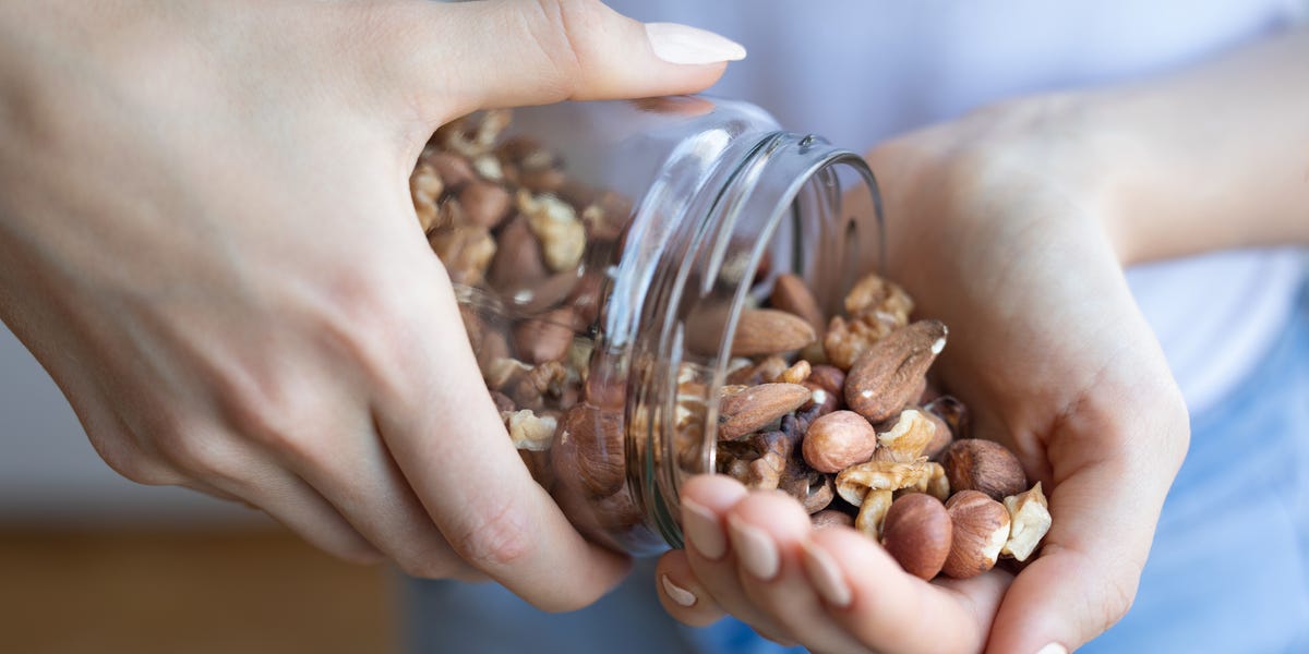 Experts Reveal What Happens to Your Body If You Eat Too Many Nuts