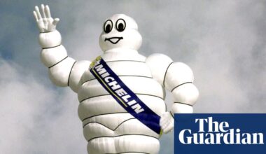 If all car tyres were filled with CO2, would this cut atmospheric carbon significantly? | Climate crisis