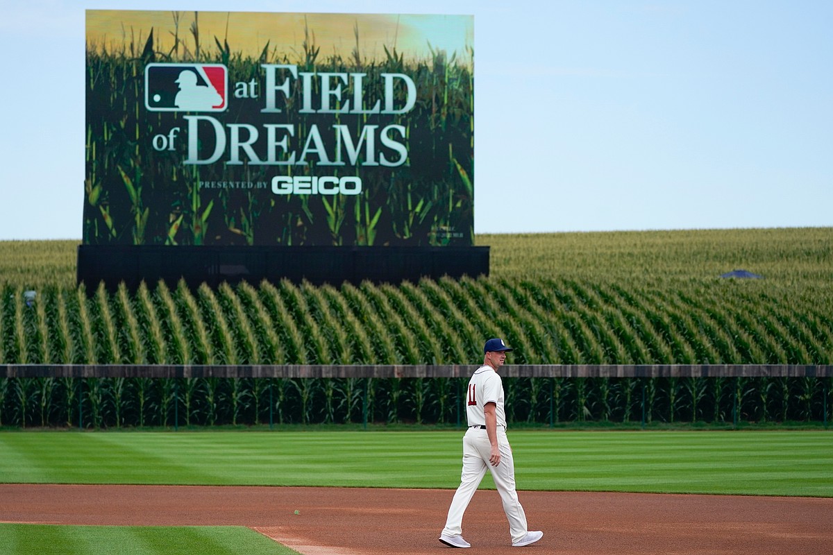 Major League Baseball back at Field of Dreams for Phillies-Twins matchup