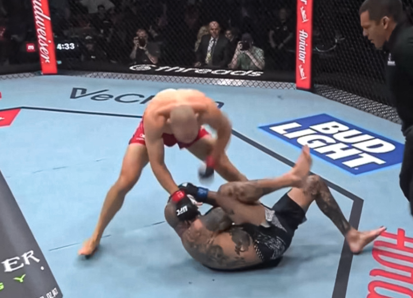 Medic Stops Rodriguez In 30 Seconds