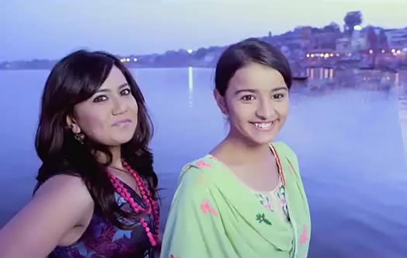 Roopal Tyagi and Mahima Makwana in Sapne Suhane Ladakpan Ke