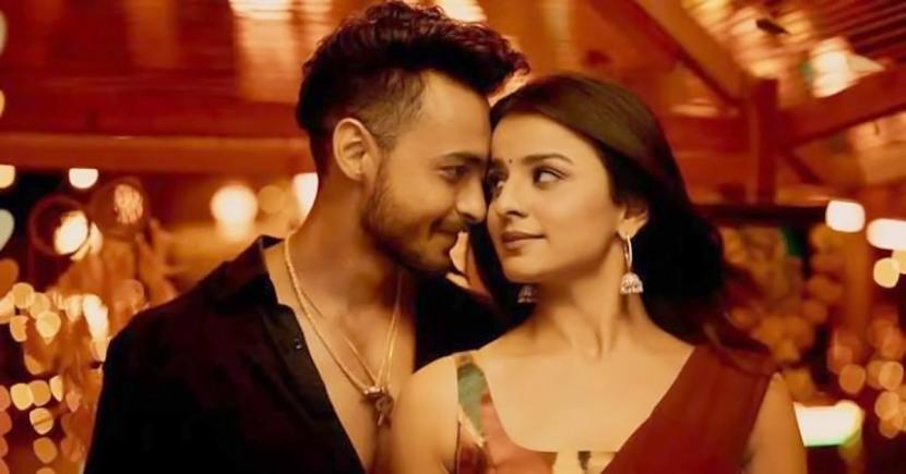 Aayush Sharma and Mahima Makwana in Antim
