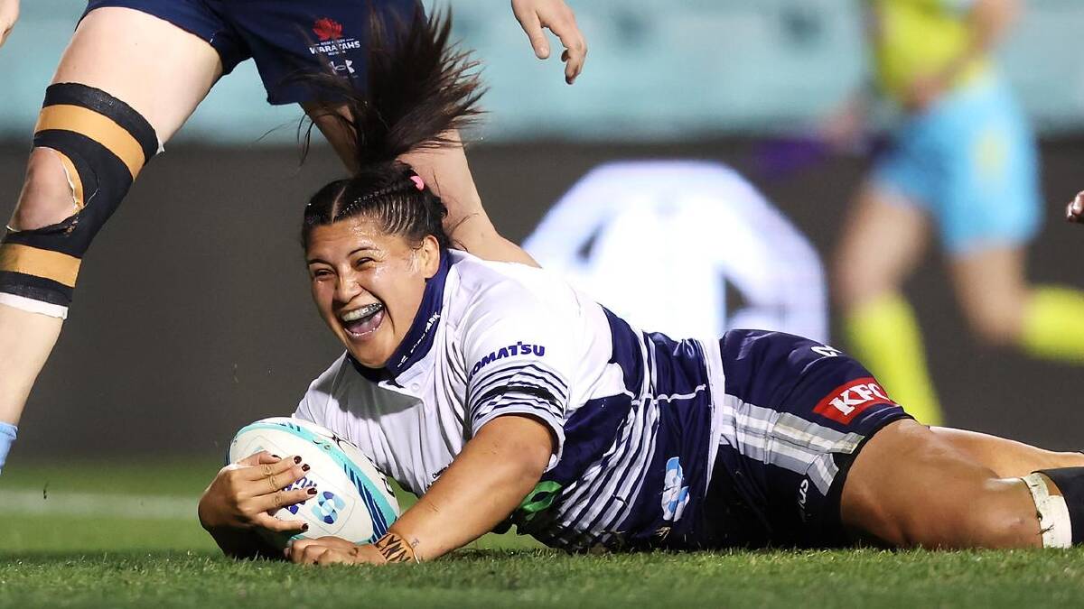 Chryss Viliko was among the try scorers for the Blues. (Mark Kolbe/AAP PHOTOS)