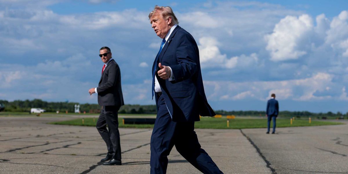 Trump criticised for taking day off to play golf tournament – then bragging about his 'talent'