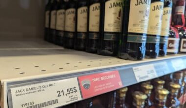 Premier says it's up to Quebec — and Quebec alone — when U.S. booze returns to its shelves