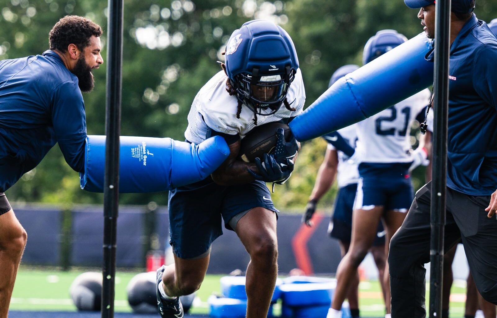 Huskies Wrap First Week of Fall Camp