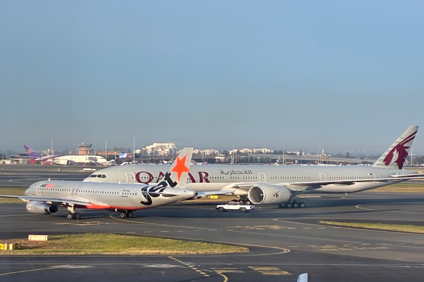 Jetstar flight almost colliding with another plane on the tarmac
