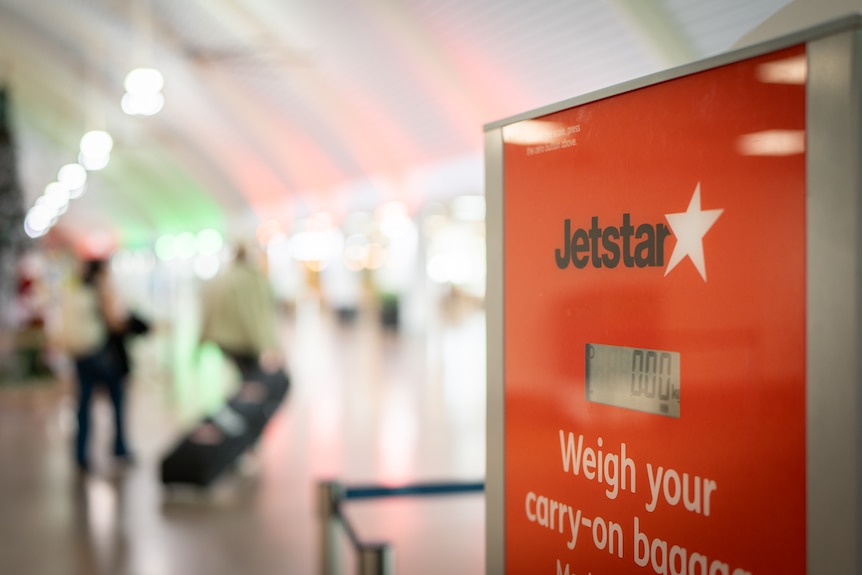 Darwin Airport interior