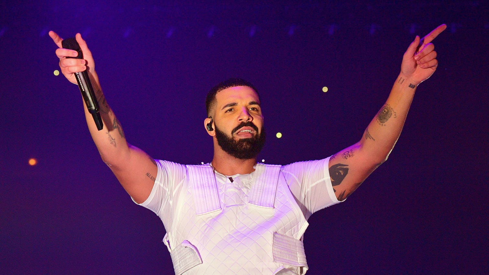 Drake Ties One Of His Longest Runs At No. 1 As He Dominates One Chart
