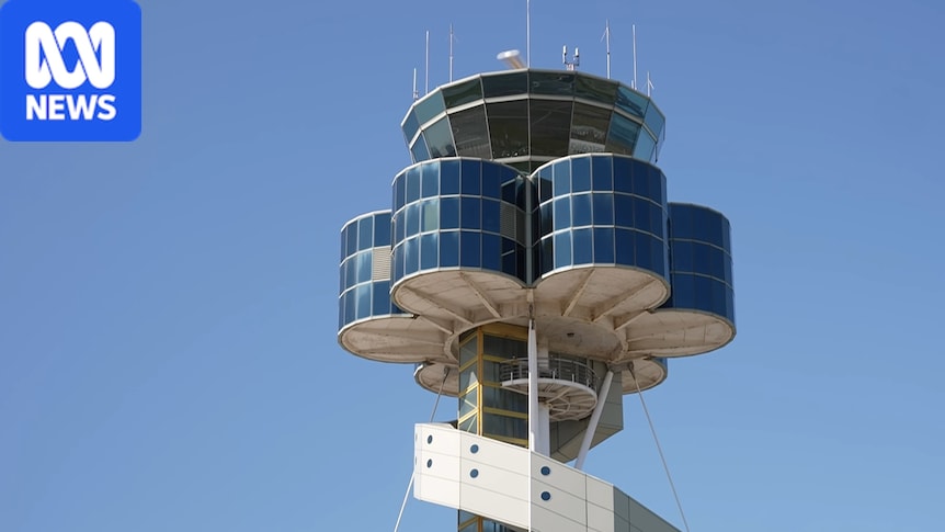Air safety authorities investigating third Sydney Airport runway take-off incident
