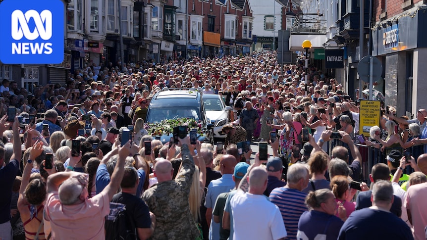 Bonnie Tyler's coffin returns to Welsh hometown after death in Portugal