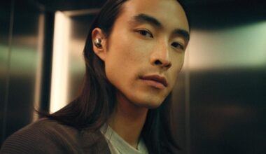 Sennheiser Momentum 5 Wireless Earbuds With User-Replaceable Batteries