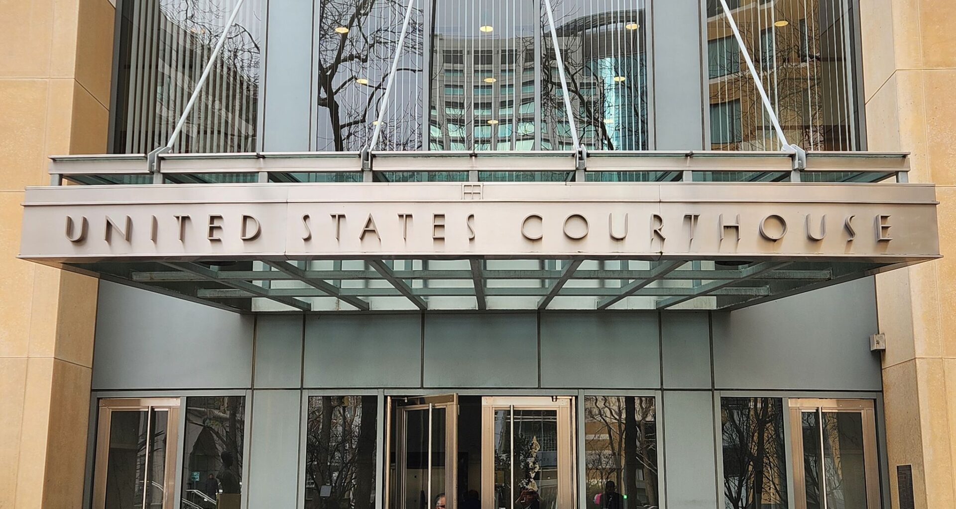 Oakland: Update: States Accuse Meta Of Knowing About Alleged Mental Health Harms Despite Assurances
