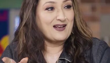 Sunita Ahuja 🙈🤭 Tells Govinda to Get Her Married Again 😂 #shorts #govinda #marriage #affairs - YouTube