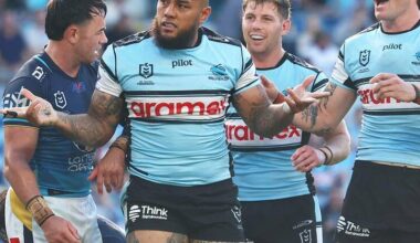 Cronulla have come from behind thanks to a number of spectacular tries to win on the Gold Coast. Photo: AAP PHOTOS