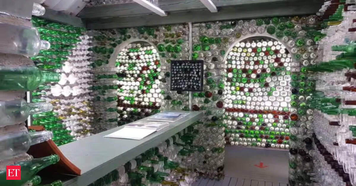 In 1979, Canadian fisherman Édouard Arsenault got a postcard from his daughter that inspired him to build an entire village from more than 25,000 recycled glass bottles