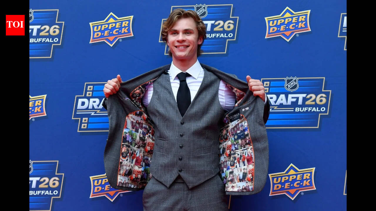Could Gavin McKenna push Auston Matthews into a new role in the Toronto Maple Leafs NHL lineup | NHL News