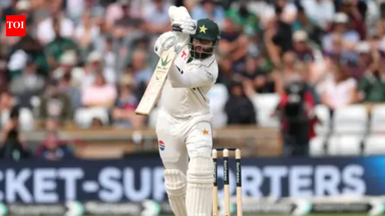 Pakistan dealt injury blow as Imam-ul-Haq suffers low-grade calf strain at Lord’s | Cricket News