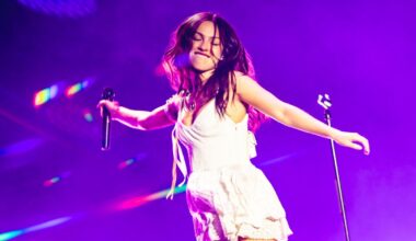 Olivia Rodrigo’s Daisy Chain Fields Festival Fully Blossomed