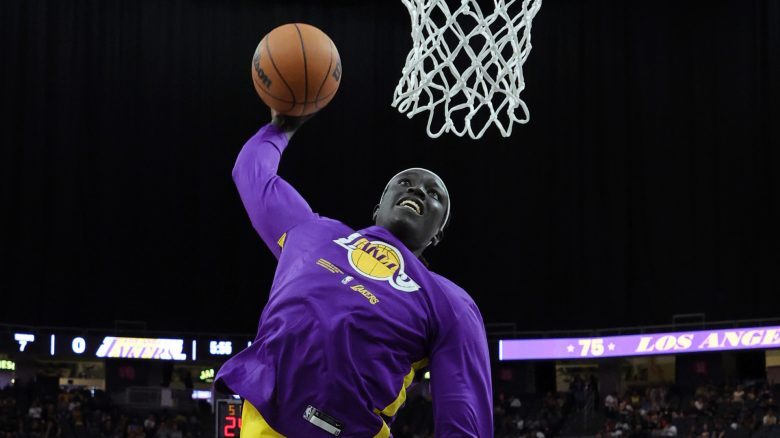 Wenyen Gabriel, Los Angeles Lakers