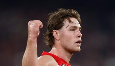 Breakout Demon set to shun free agency; Giants duo tipped to exit — Trade Whispers