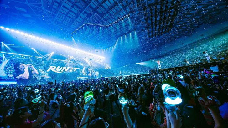 K-pop boy band Stray Kids performs during its world tour 'Stray Kids World Tour 'RUN IT'' at KSPO Dome in Seoul.  Courtesy of JYP Entertainment 