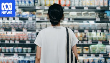 ACCC launches inquiry into food labelling claims after Four Corners investigation