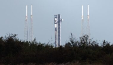 SpaceX scrubs planned Monday launch of its Falcon 9 rocket; targets Tuesday morning – Spaceflight Now